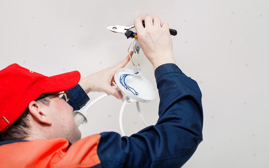 électricité entreprise Plaisir